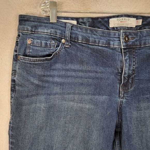Torrid Dark Blue Denim Rinse Stretch Classic Mid Rise Slim Boyfriend Jeans - Picture 3 of 16